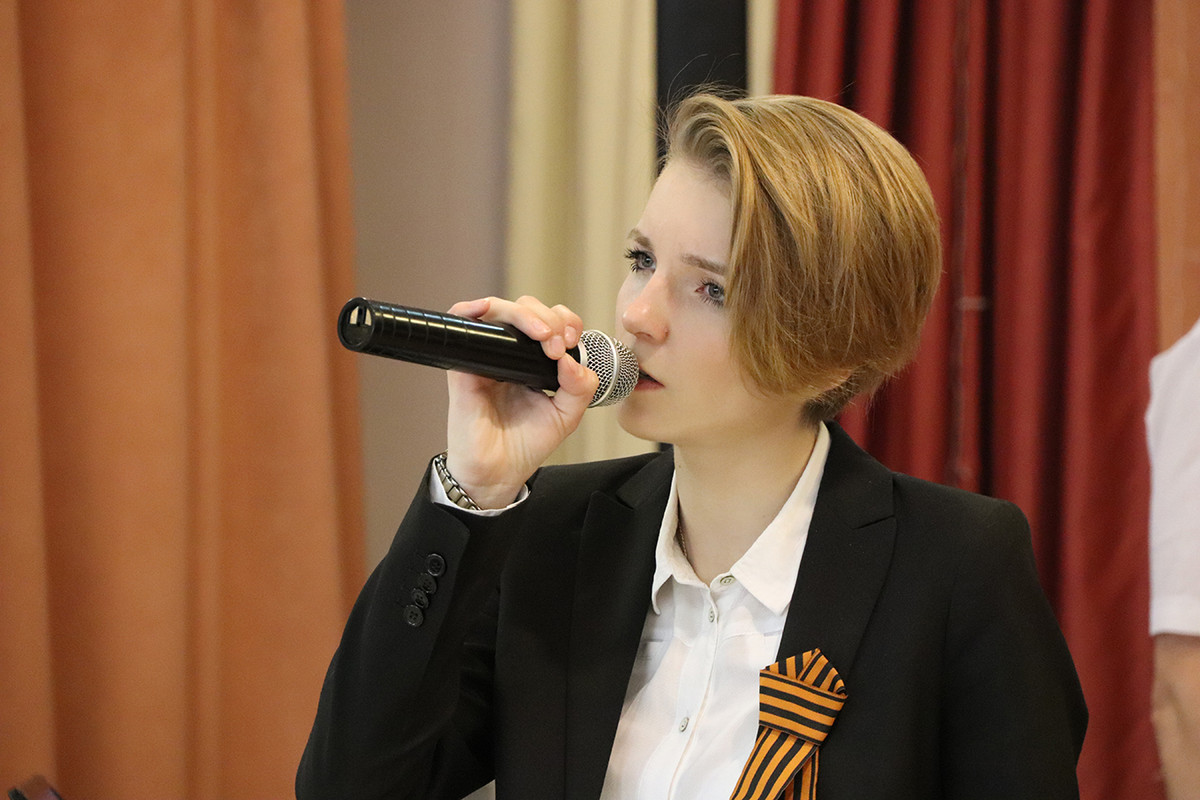 1097B66B-D327-46AD-8596-F75029718488