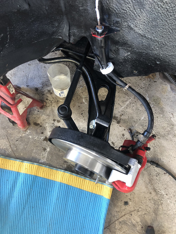 81E5286C-4D80-4D3F-B0B7-DB0511C1A9D9