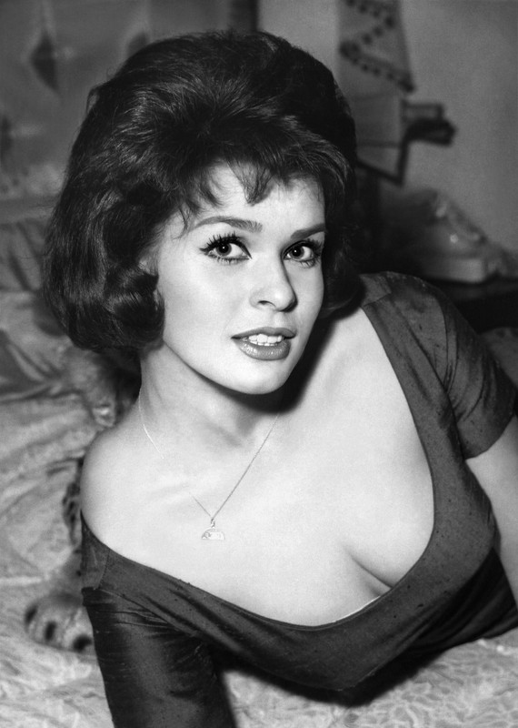 Senta_Berger_ma95