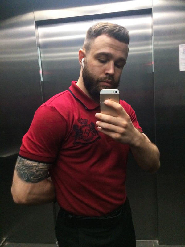 56AF16EF-7EC9-4274-BBDE-3694F41DCCFA