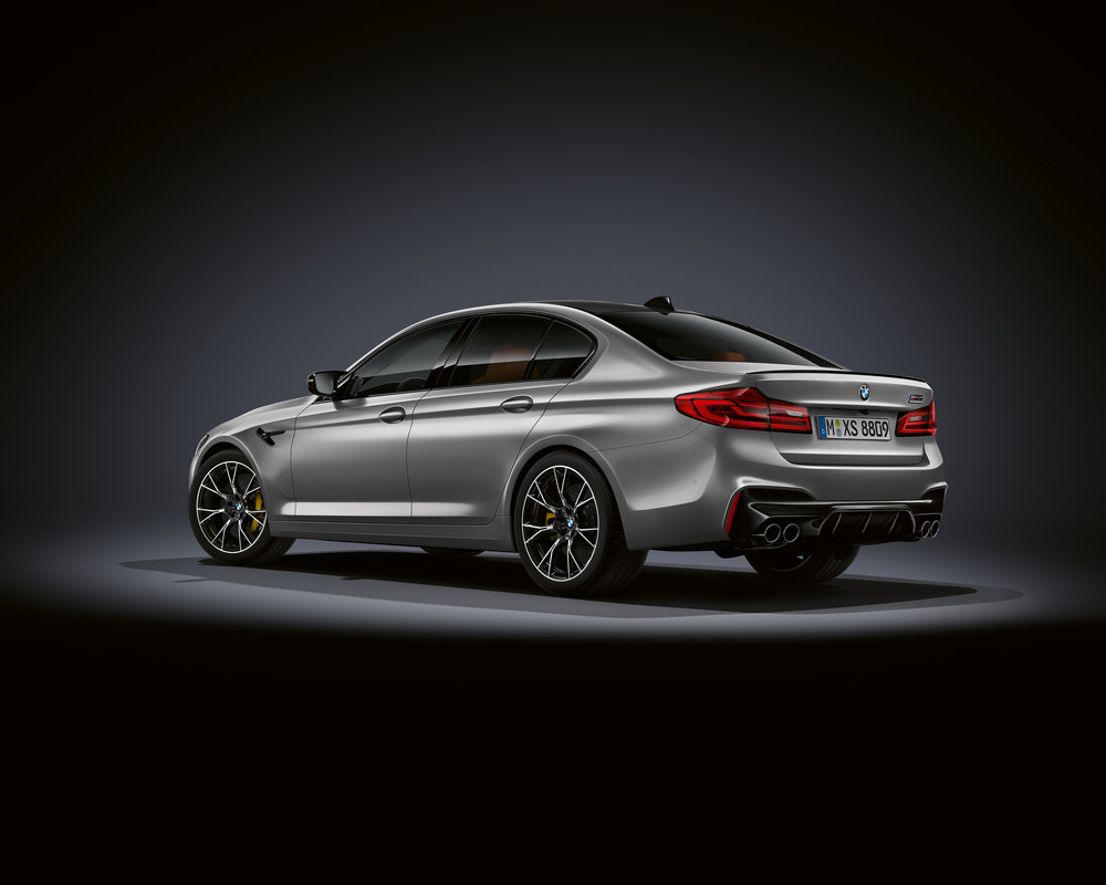 P90300388_highRes_the-new-bmw-m5-compe