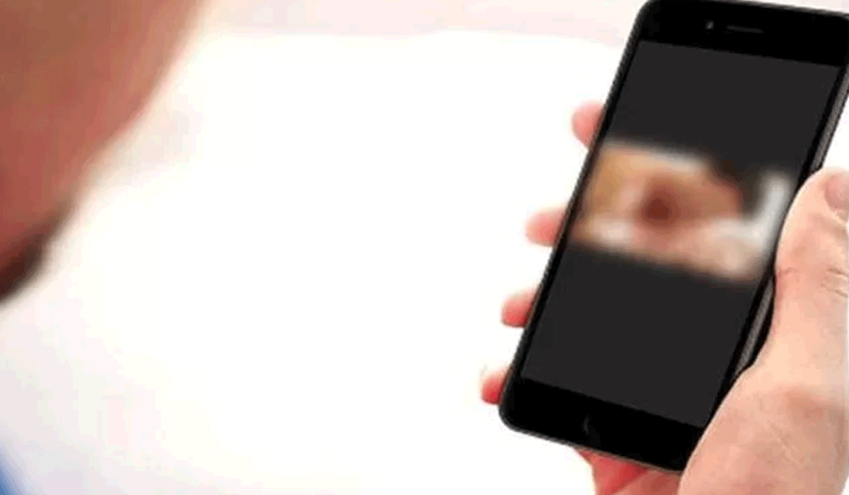 Video Call Sex (VCS) & Modus Pemerasan Digital