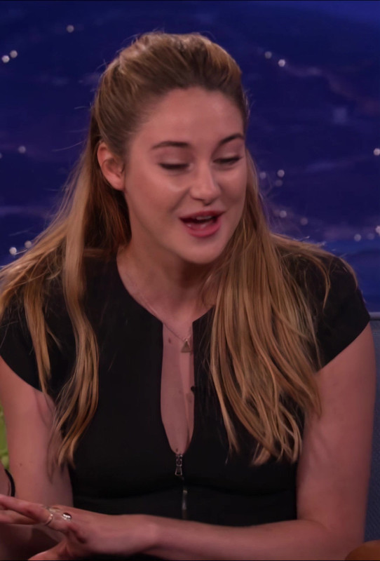 shailene-woodley-thinks-she-d-be-a-great-survivalist-conan-on-tbs-1-2