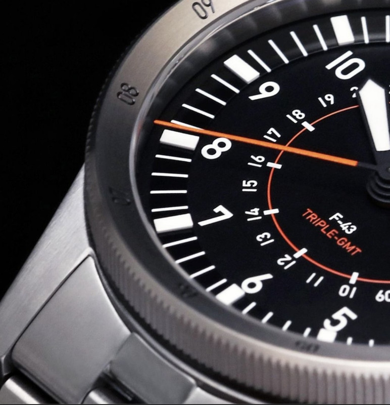 78630764-F775-46BB-9995-6AF375F91349