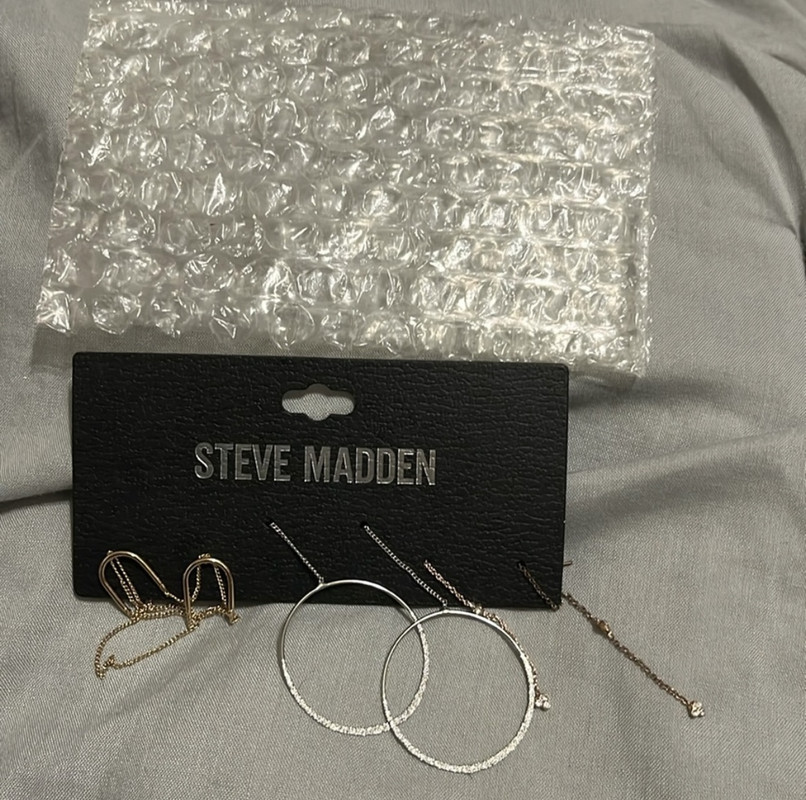 del-steve-earr