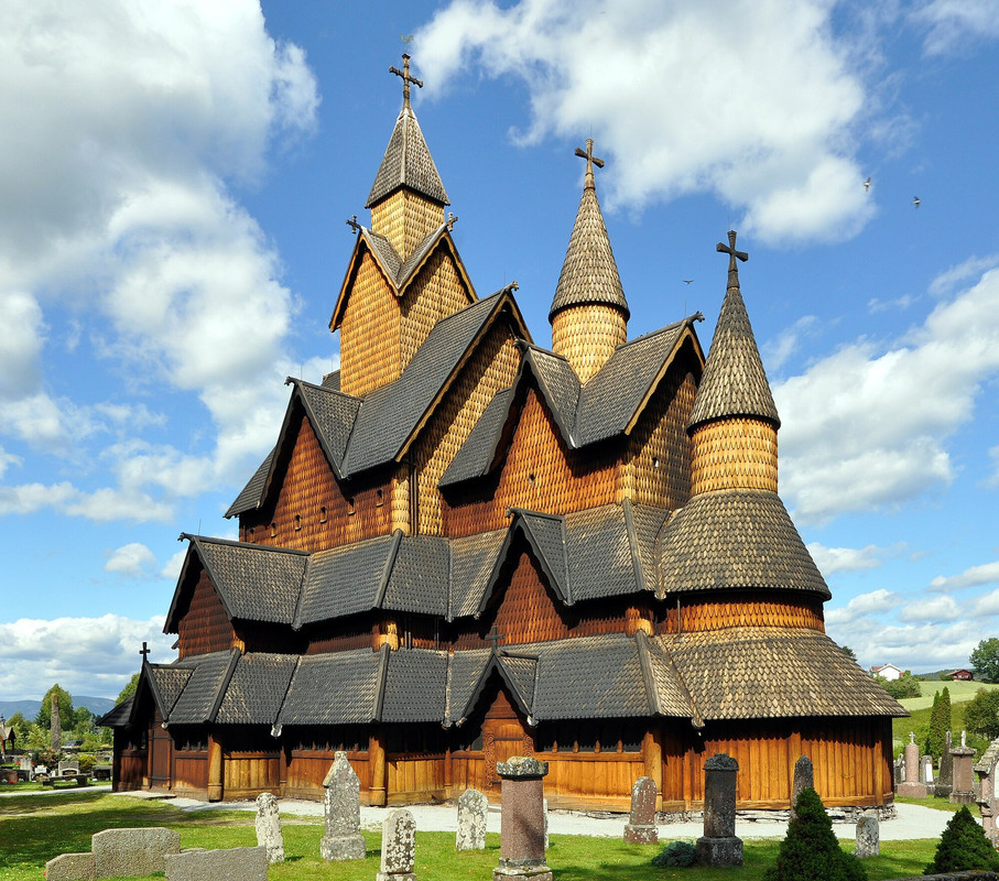 stavkirker-conheca-as-igrejas-medievais-de-madeira-da-noruega-6