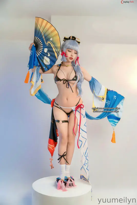 Meiilyn (yuumeilyn) cosplay Ayaka Kamisato