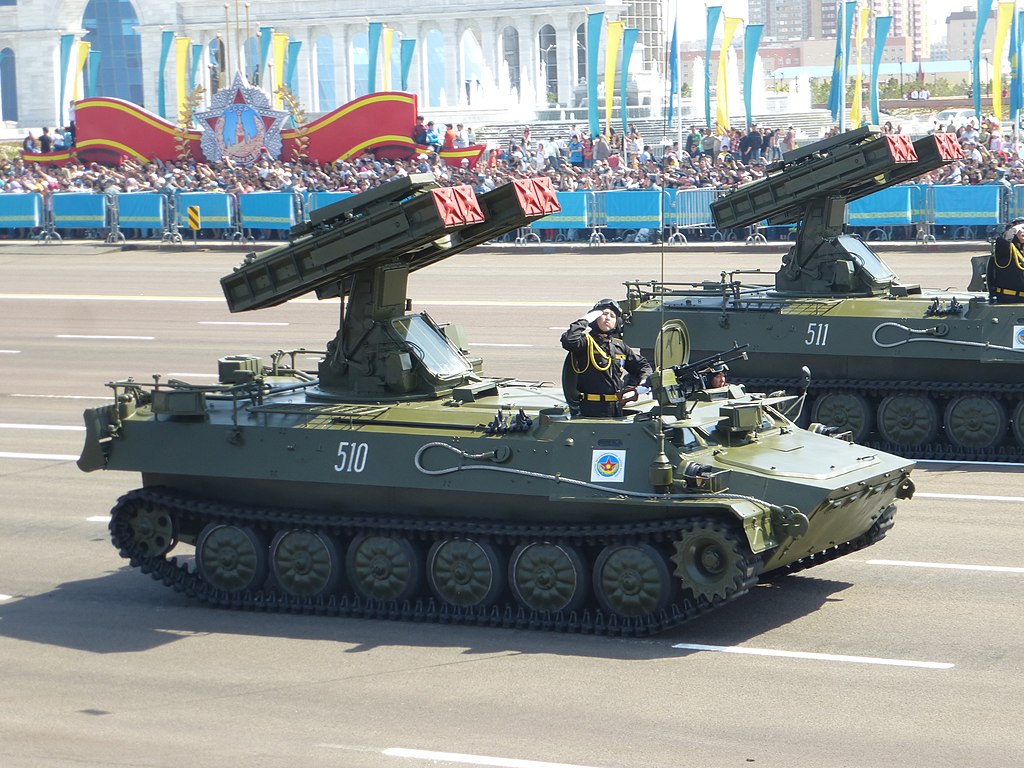 1024px-Стрела-10_Вооружённых_сил_Казахстана