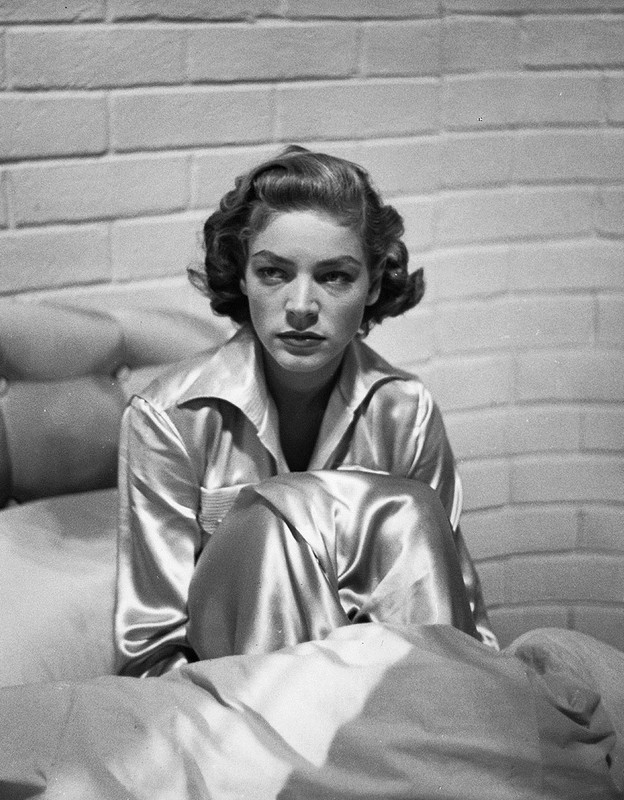 Lauren_Bacall_c65