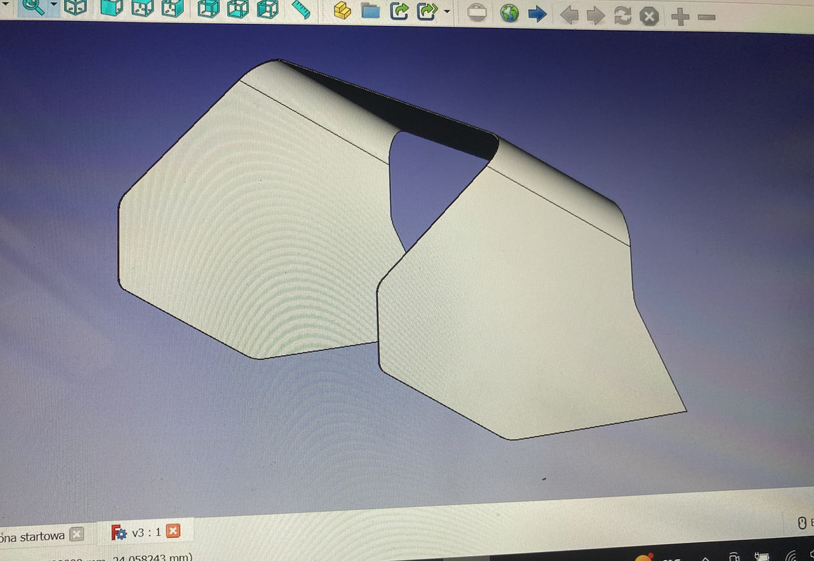 635DEE4C-1A42-47A5-AC64-6E6CBC0B2D08