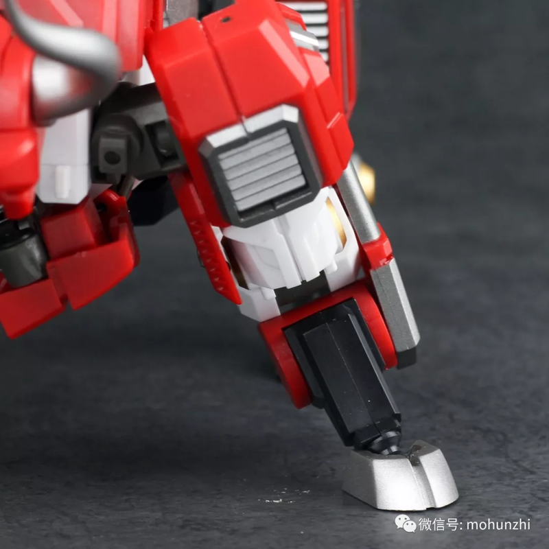 Generation-Toys-gt-11-red-bull-12