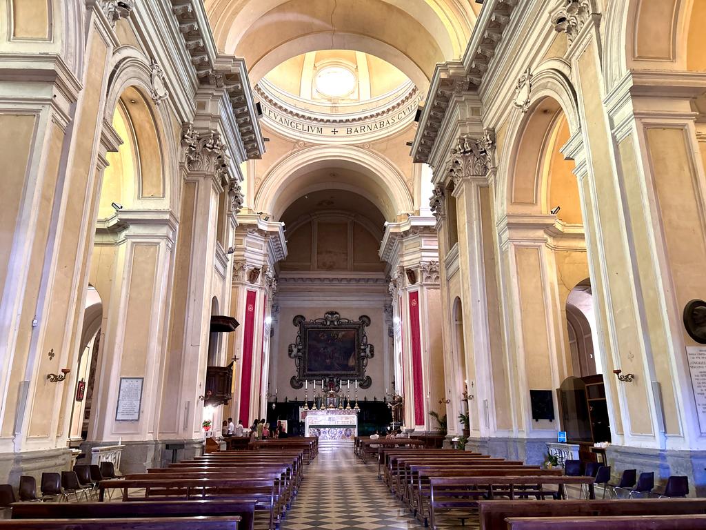 Жаркий сентябрь на побережье Тирренского моря.