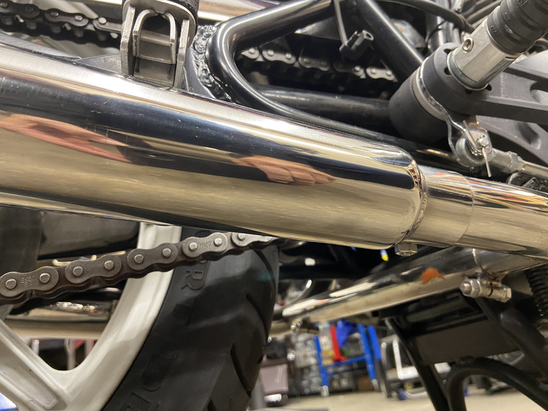 7815B8ED-9E8A-493B-B9A9-3E1DCC785044