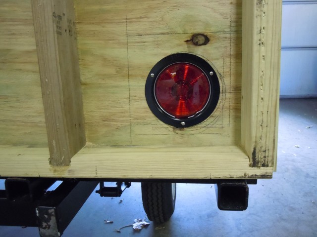 light hole outside 2