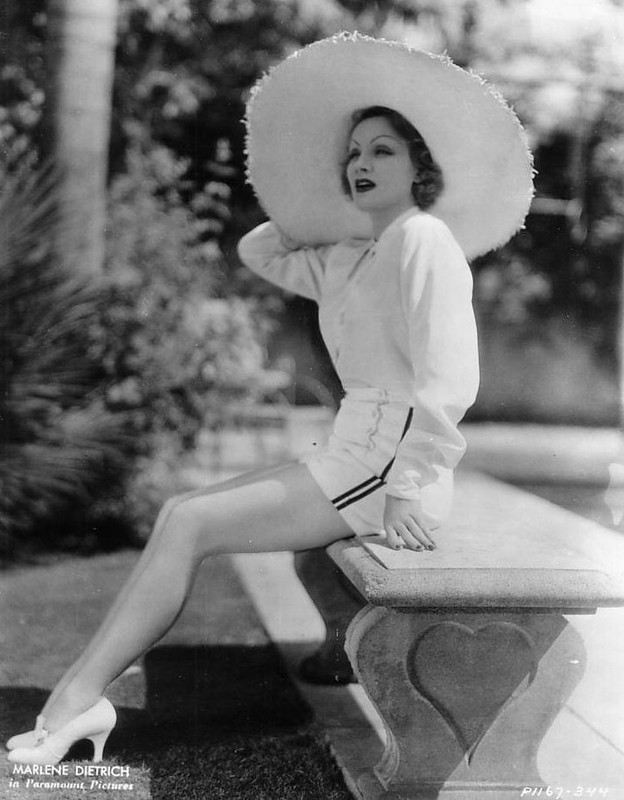 Marlene_Dietrich_d61