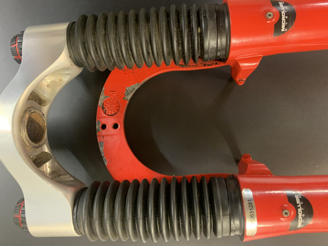 3906FF9B-07D6-4485-8051-C6C25C93235B