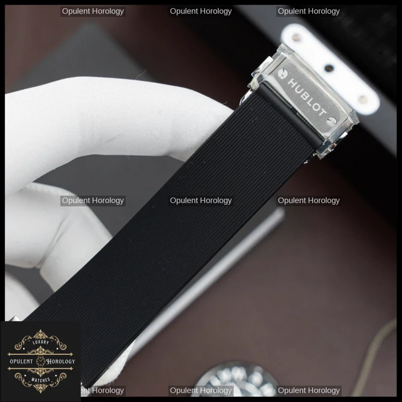 Hublot Classic Fusion Titanium Black Dial 42 mm Automatic Watch