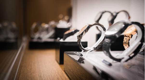  How to Identify High-Quality First Copy Watches (Expert Tips)