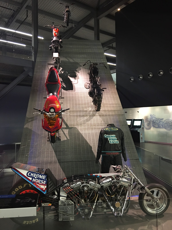 4EEE6F80-6AFA-44B8-8EC9-B4BA7F0FD2DF