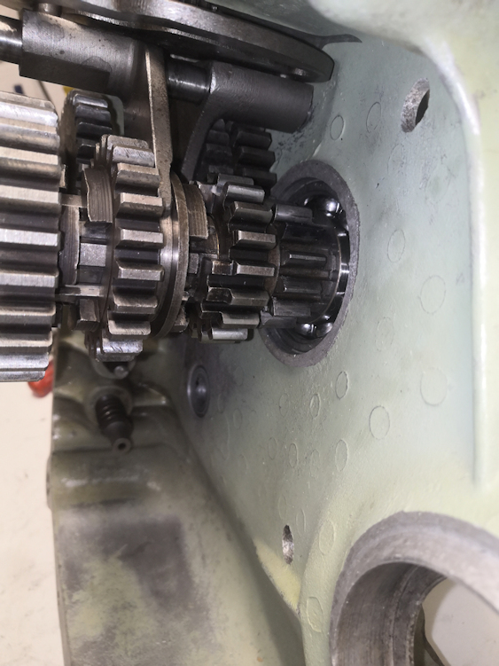 1   Montage à blanc de la boîte