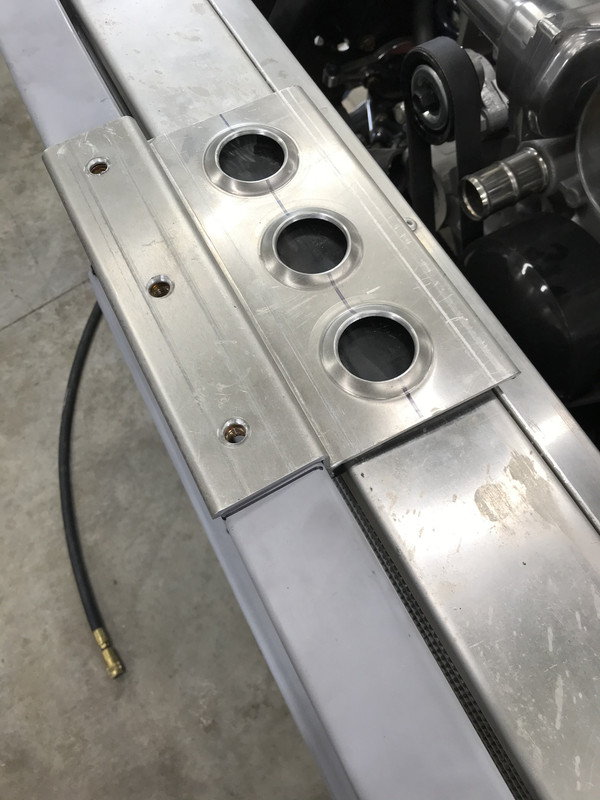 8C7CA566-A12C-4B8E-8507-1E5972F22945