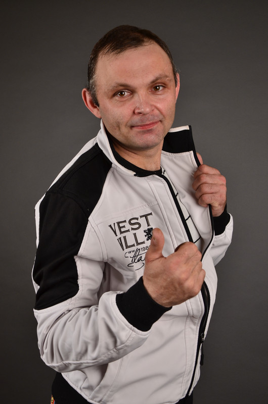 09BCC66B-507F-416C-9713-74E1C4E24B2B