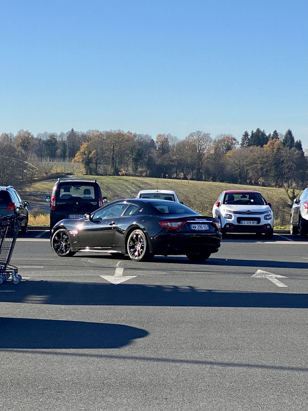 8E45CC80-F5E7-43FF-884E-B31FB733C735