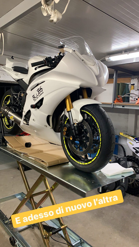 D81F87CD-8133-4C40-AE3A-0D1BD4CE9A91