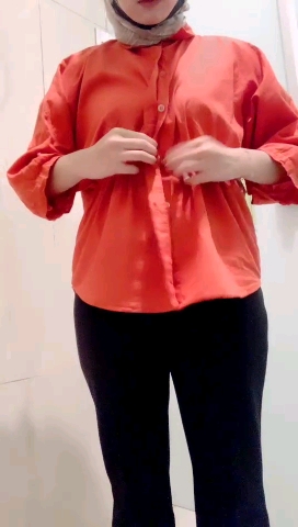 Hijab-Busty-Pic.jpg