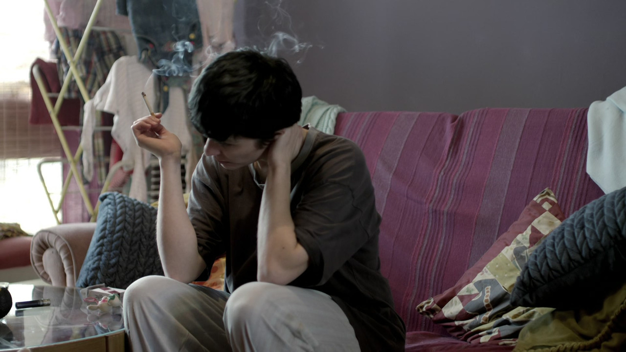 This Is England (2010) - S02E01 - '88 - Episode 1 (1080p x265 Pa