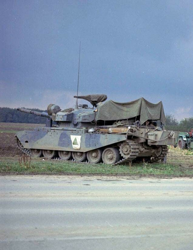 Centurion-Mk-11-Canadian-Army-1974-In-se