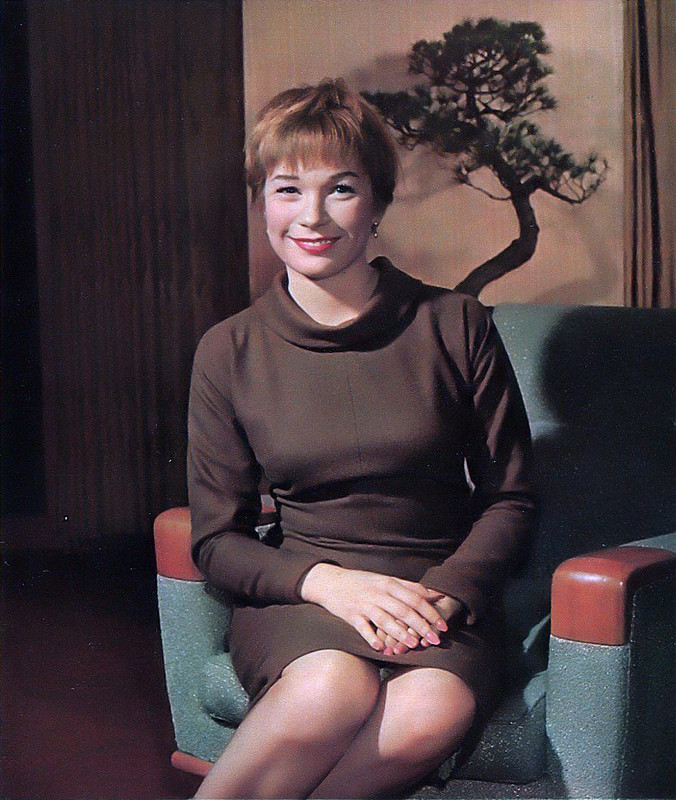 Shirley_MacLaine_d04