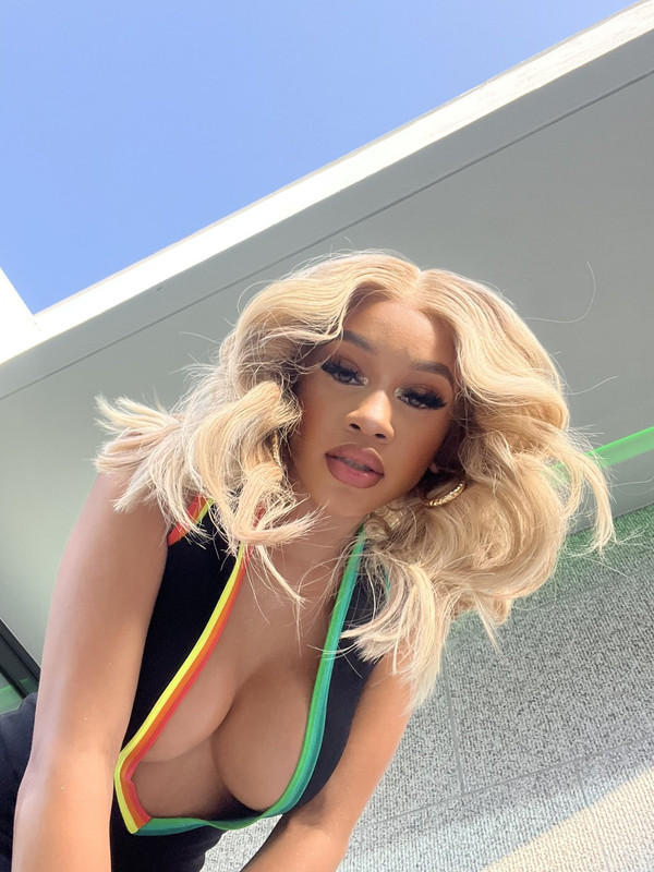 [Image: Fc-Lukv-Bag-AIei84.jpg]