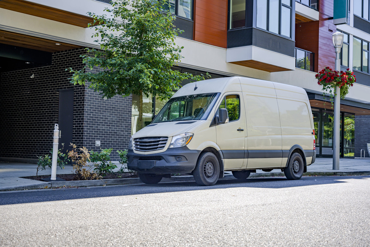 Choosing the Right Commercial Van for Your Business
