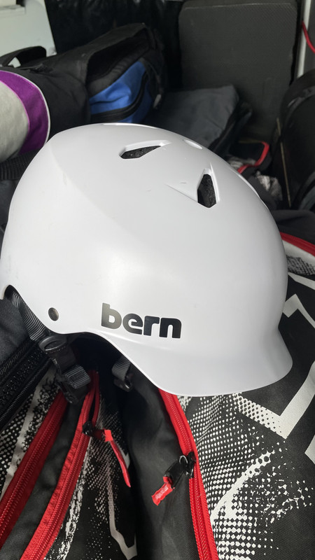 9A993706-FCD2-4EB4-8CB8-BB766FC75C6B