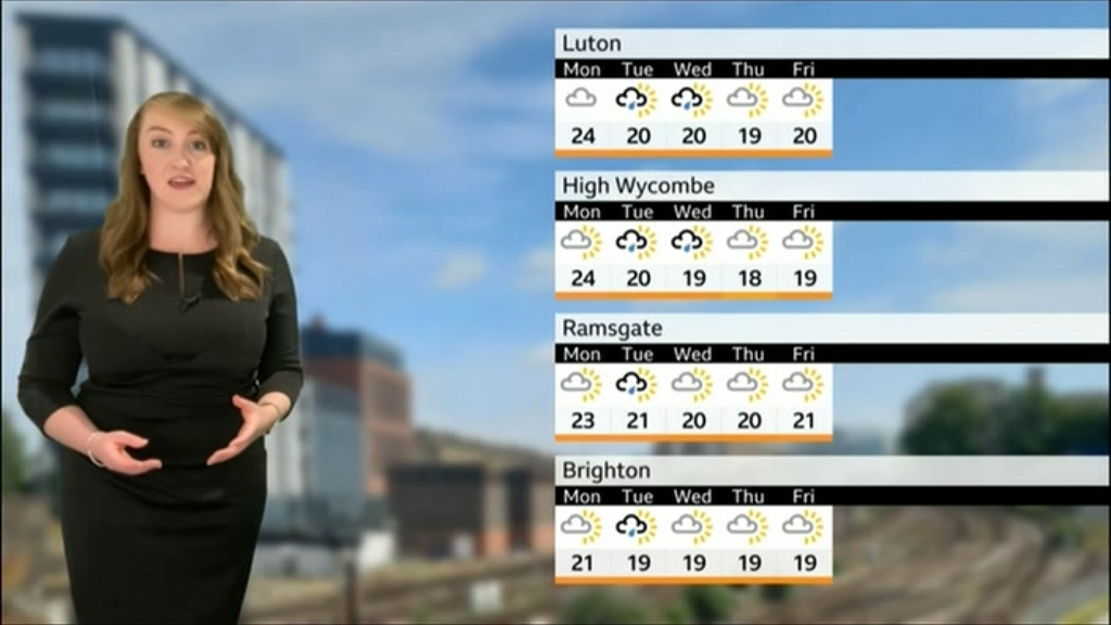 BBC London News_20210725_18201830.ts_snapshot_06.03.139
