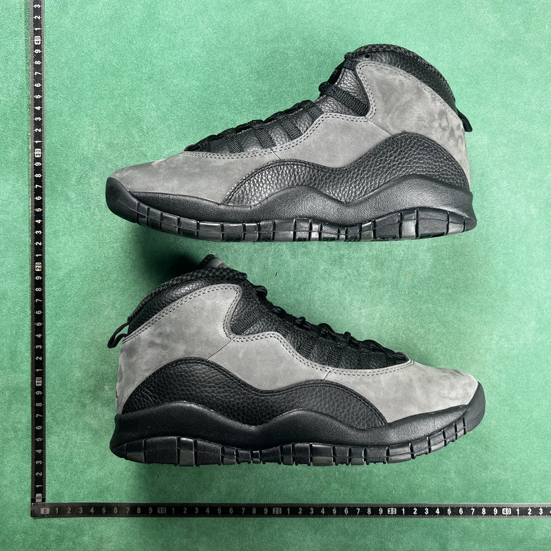 Jordan Air Jordan 11 Retro Cap And Gown