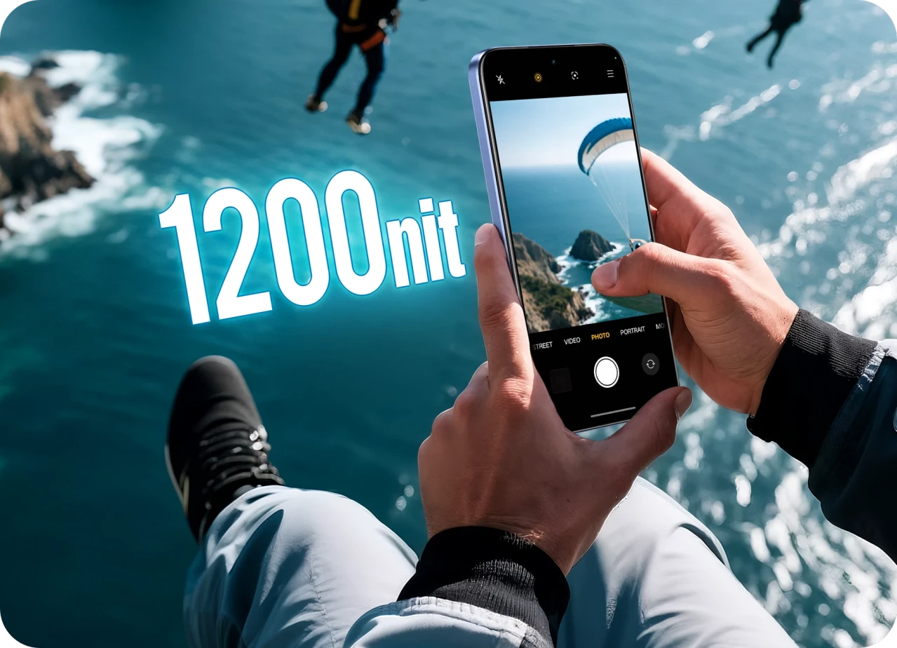 Bright Outdoor 1200 Nits Visibility