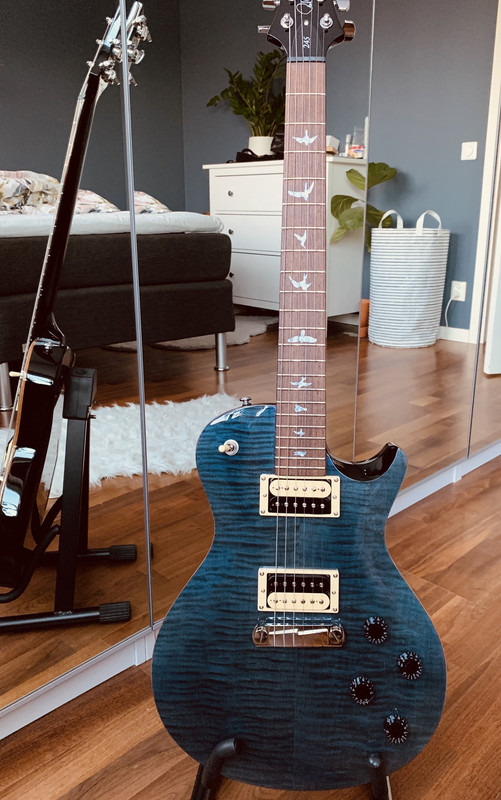 CF4567D1-5687-4F16-8FF1-7F7CC0CA114A