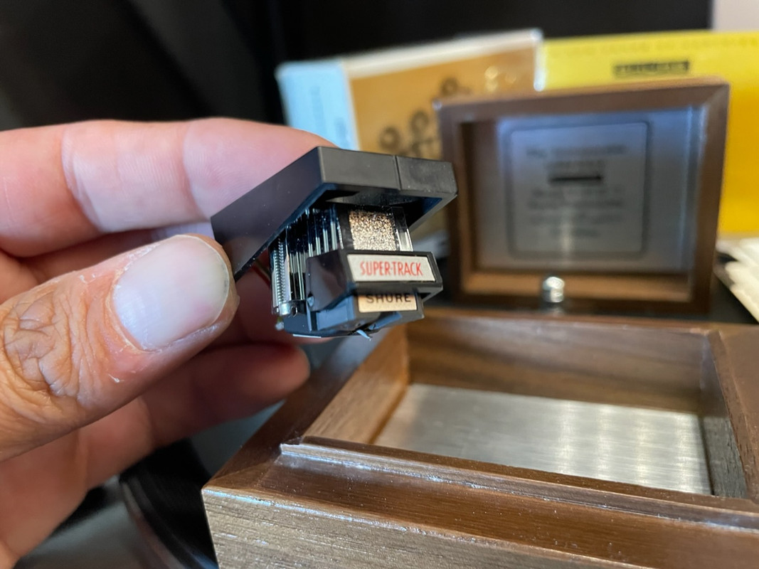 279CB56D-BAAA-466B-AD25-2ACC49620080