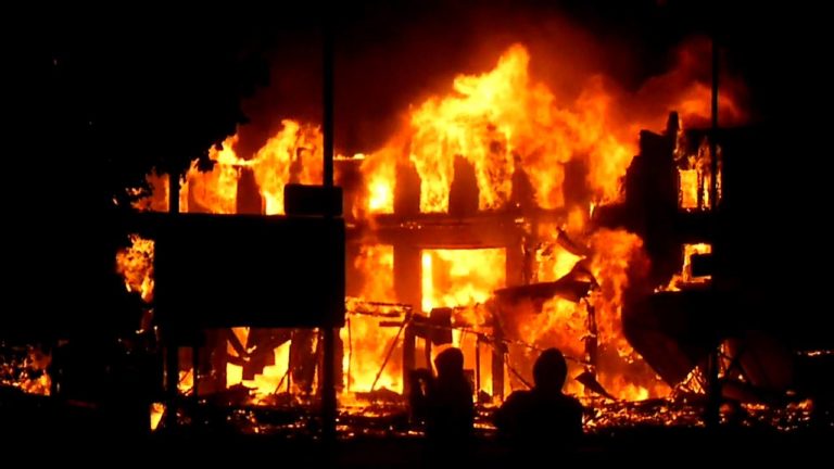 School-fire-kills-20-children-in-Niger-2