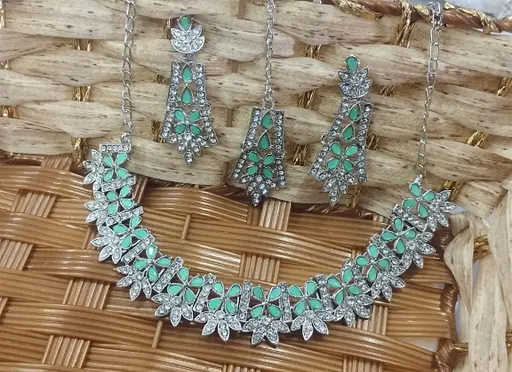 Rhodium Plated Necklace Set With Mint Green Kundan (A105)