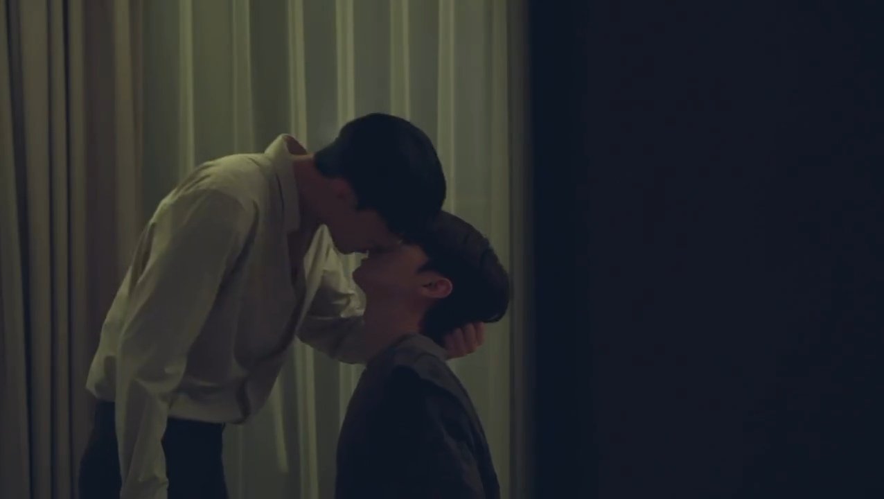 Thundercloud-Rainstorm-4