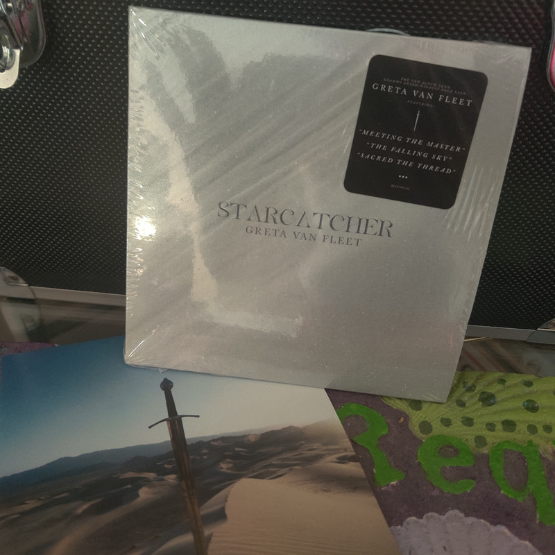 Spinning tunes on the late shift. - Page 3660 - Currently Spinning ...