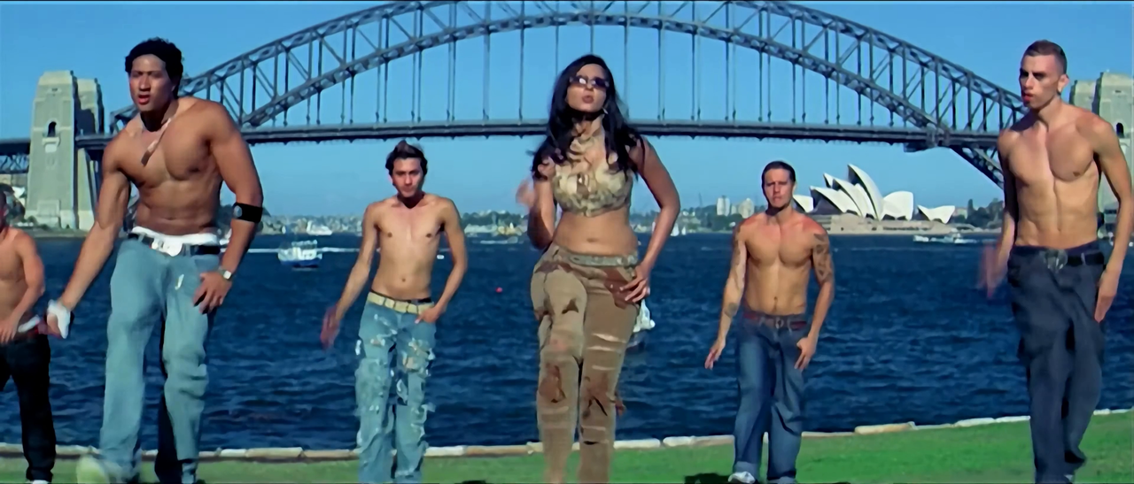 Anushka Shetty Title 4K Song from Okka Magadu2025-04-24 18-18-41-921-125