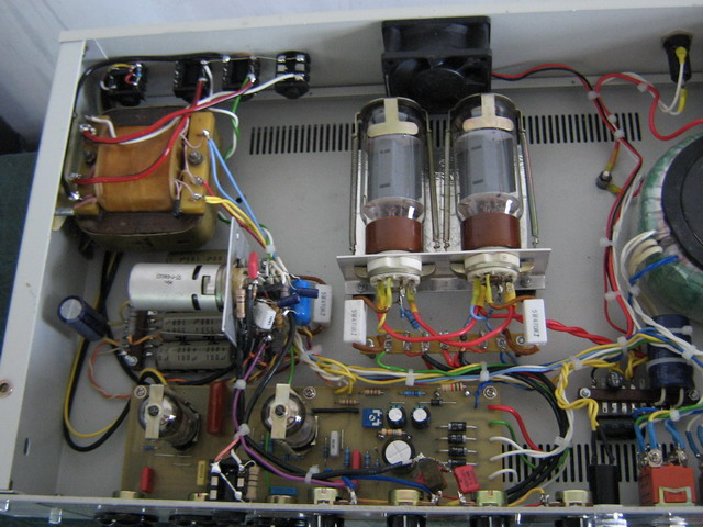 2u_amp_5