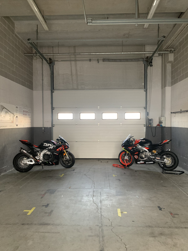 8727A444-3BA2-43A8-B014-ECB49E567F7B