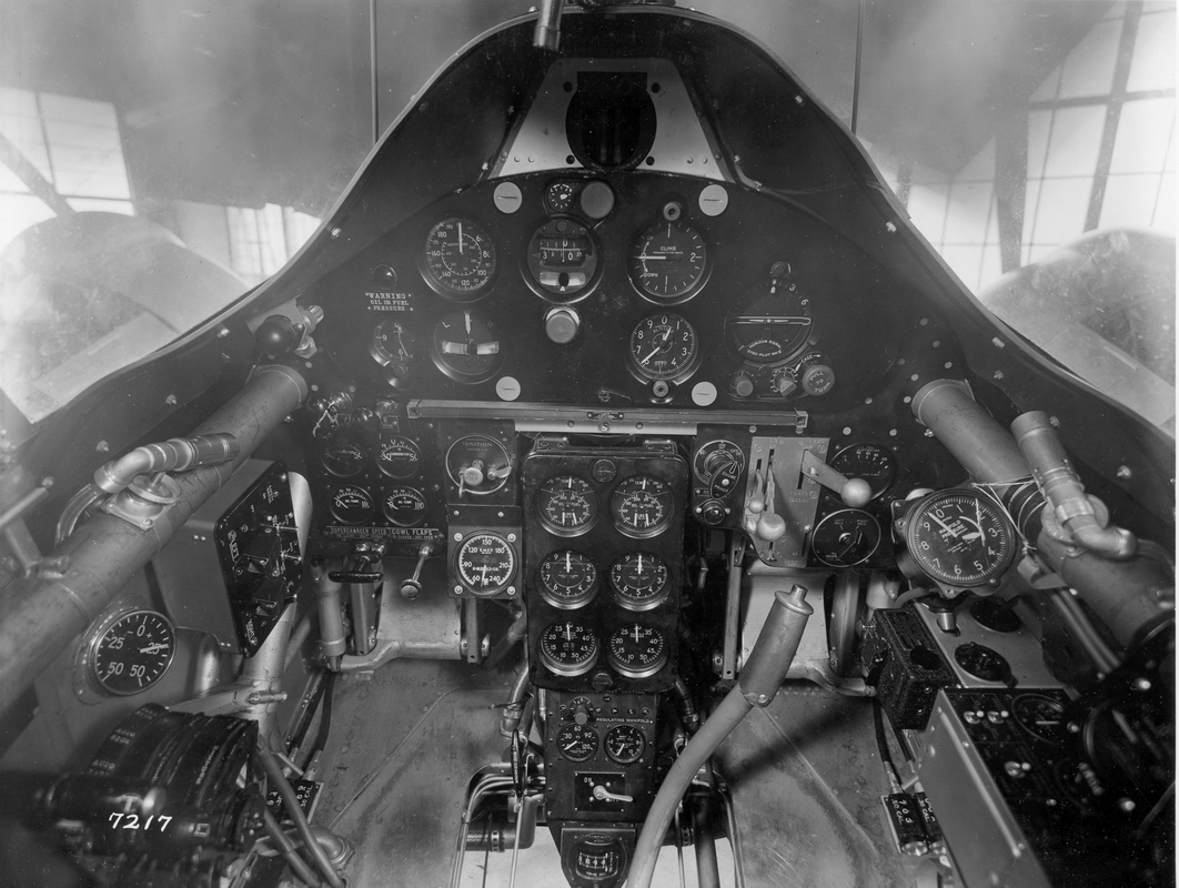 grum 1268 XF5F-1 cockpit, inst panel