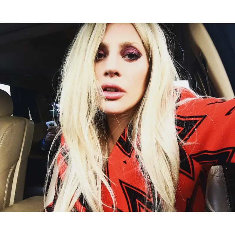 11-25-15-Instagram-001.webp