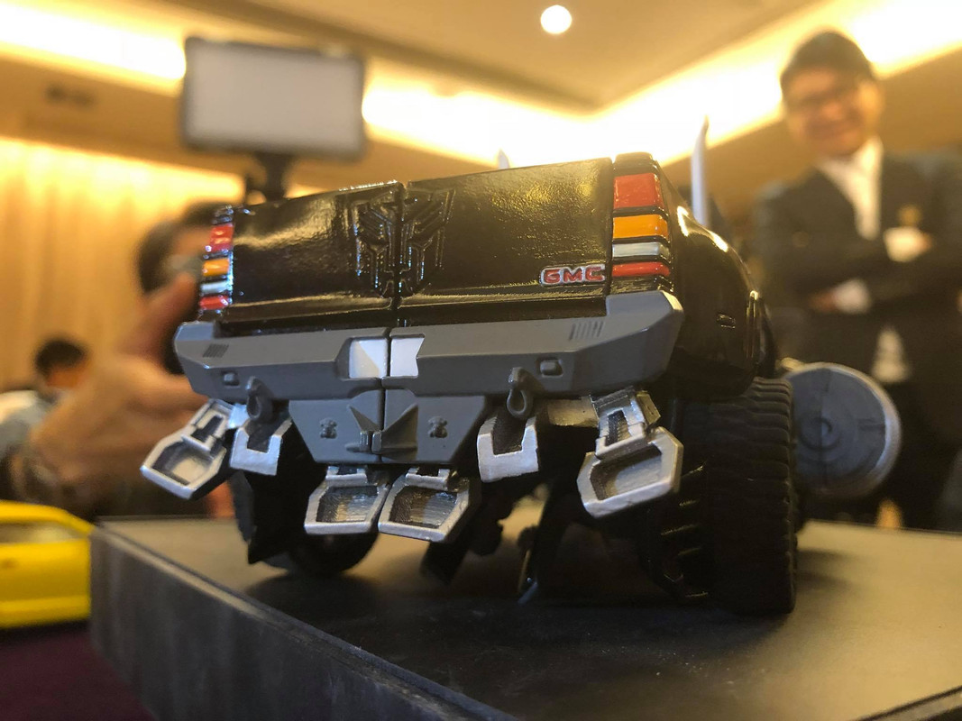 26678206_10156105907900719_8389677104836450673_o